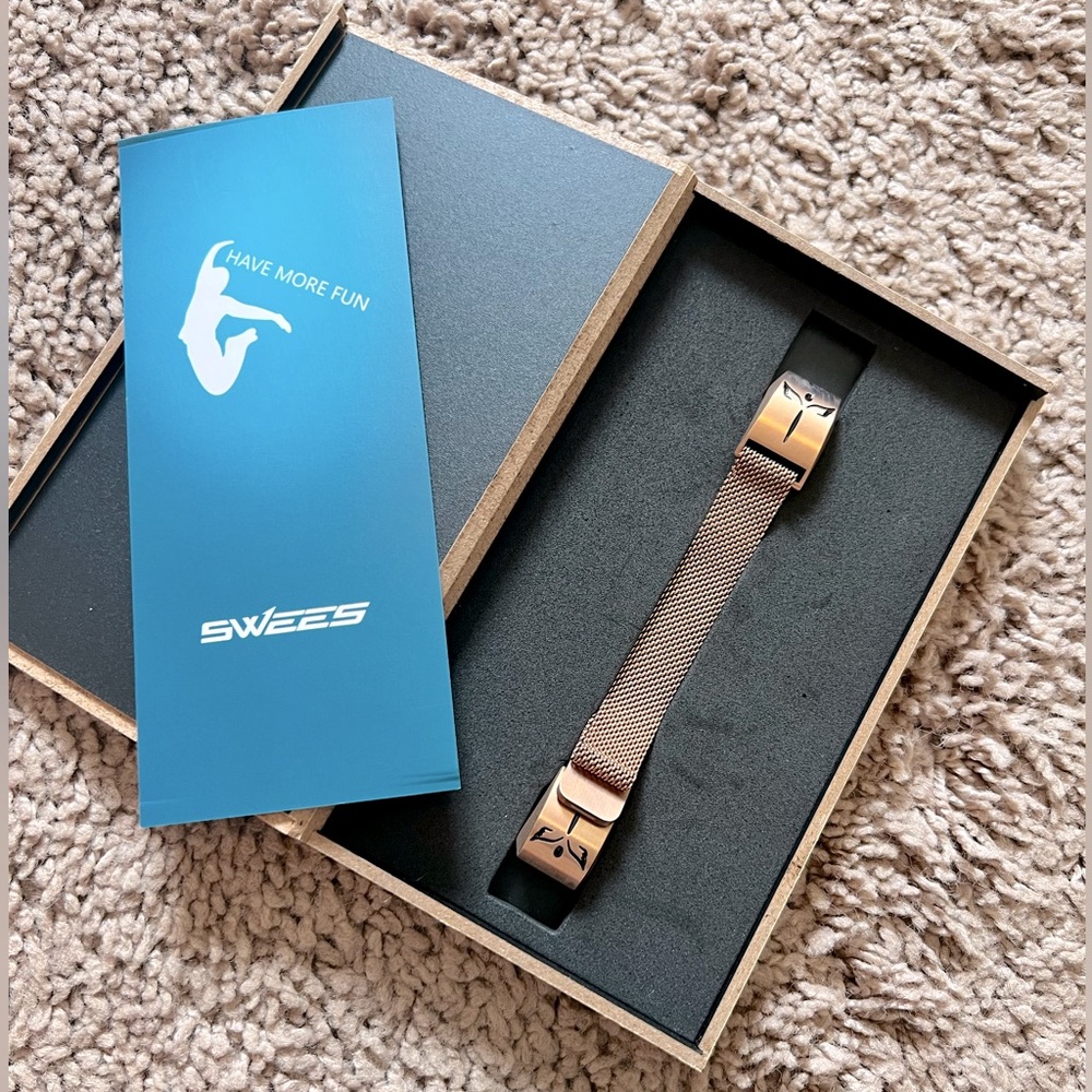 Gold Mesh Fitbit Bracelet by Swees